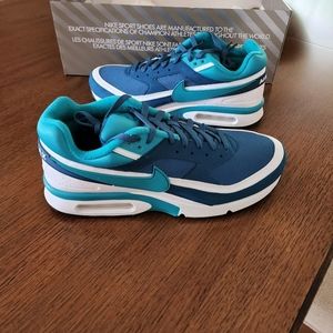 Nike air max marina blue size 11.5